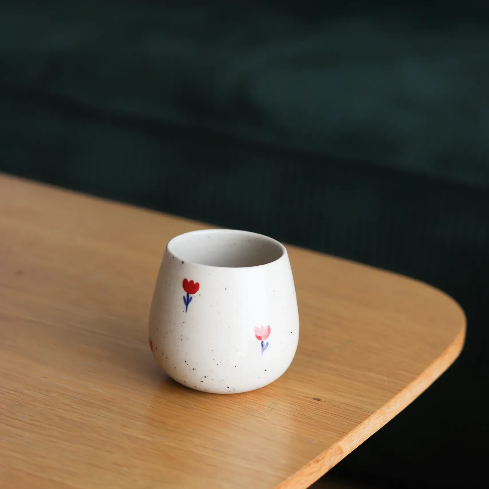 Tasse à café Tulipes rouge et bleu – Image 2